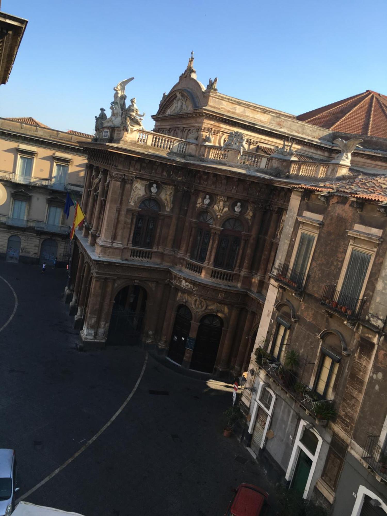 Wonderful Teatro Massimo Bellini Apartment Catania Exterior photo